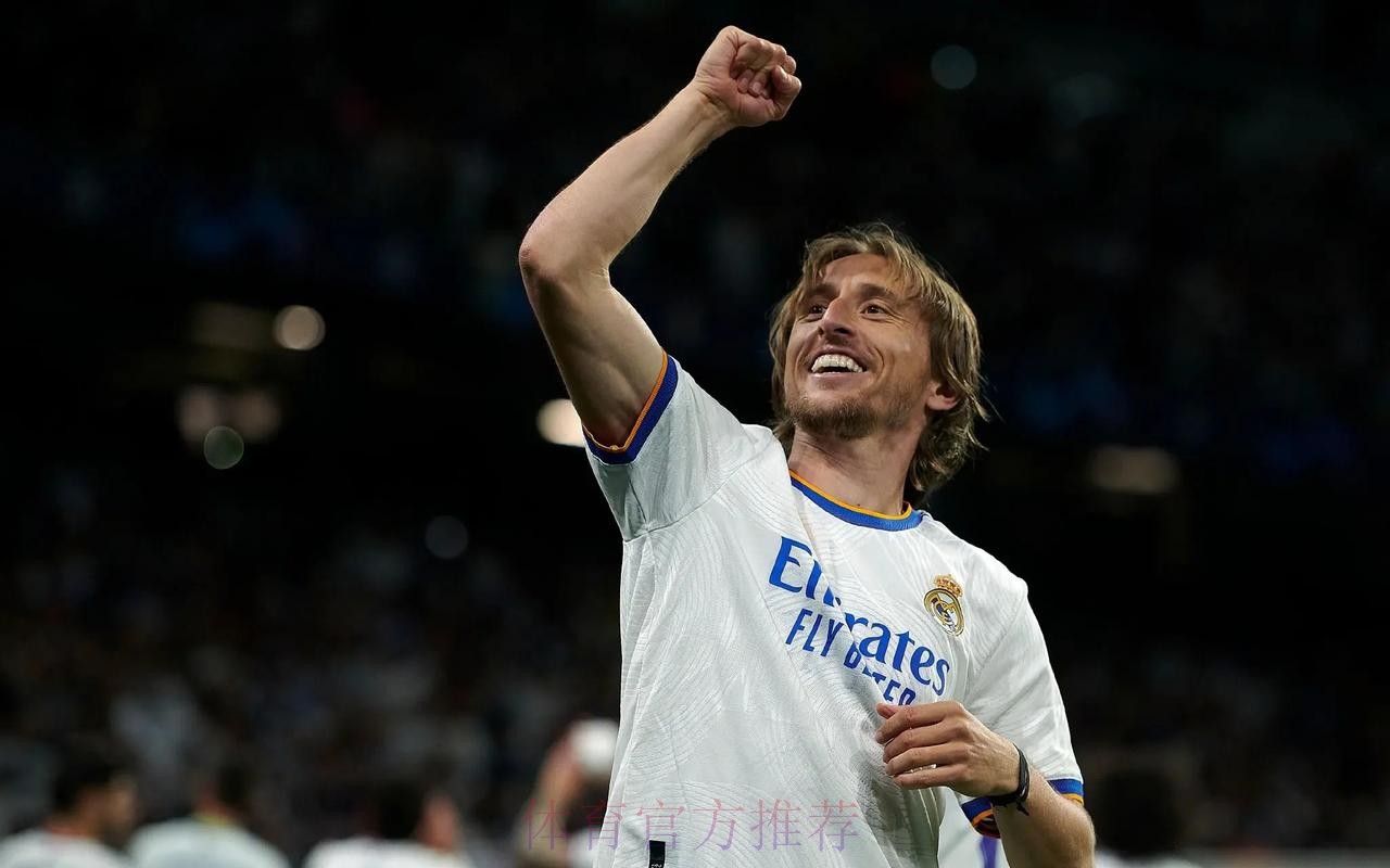 马卡:魔笛希望留在皇马 但目前还没续约的消息